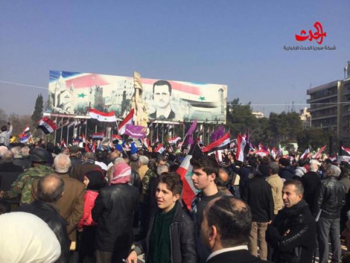 مسيرة مليونية في حلب تأييداً لانتصارات جيشنا الباسل 