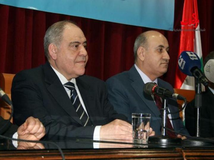 حزب العهد الوطني يعقد أول مؤتمر لمجلس فرع دمشق ...لنعمل معاً على إعادة الإعمار وبناء ما خربته الحرب  