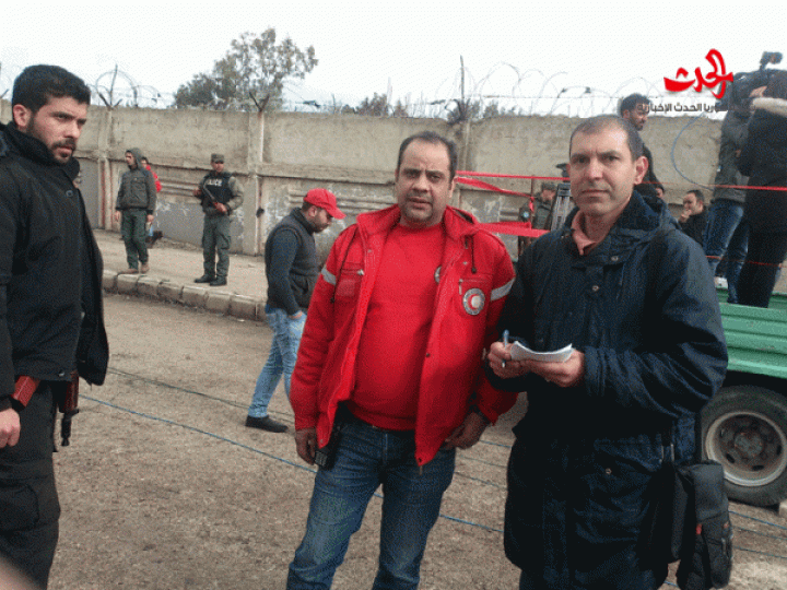 بدء تنفيذ اتفاقية حي الوعر وخروج حولي 1500 مسلح مع عائلاتهم إلى ريف حلب 