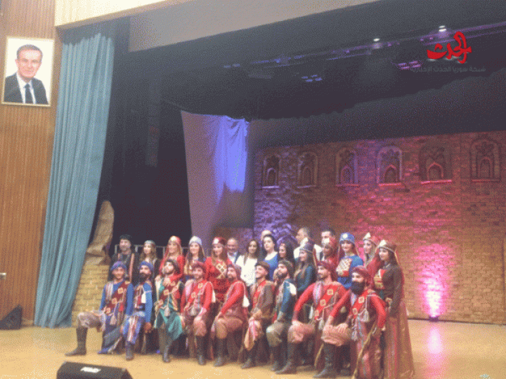 ليل البوادي لفرقة الرقة للفنون الشعبية على مسرح دار الثقافة بحمص 