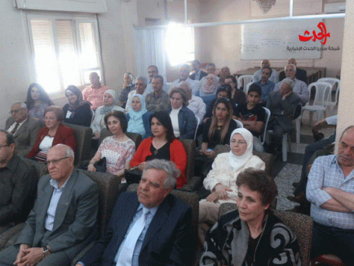 محاضرة للاستاذ قصي أتاسي في رابطة الخريجين الجامعيين بحمص