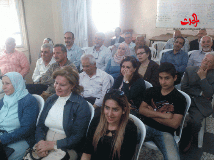 محاضرة للاستاذ قصي أتاسي في رابطة الخريجين الجامعيين بحمص