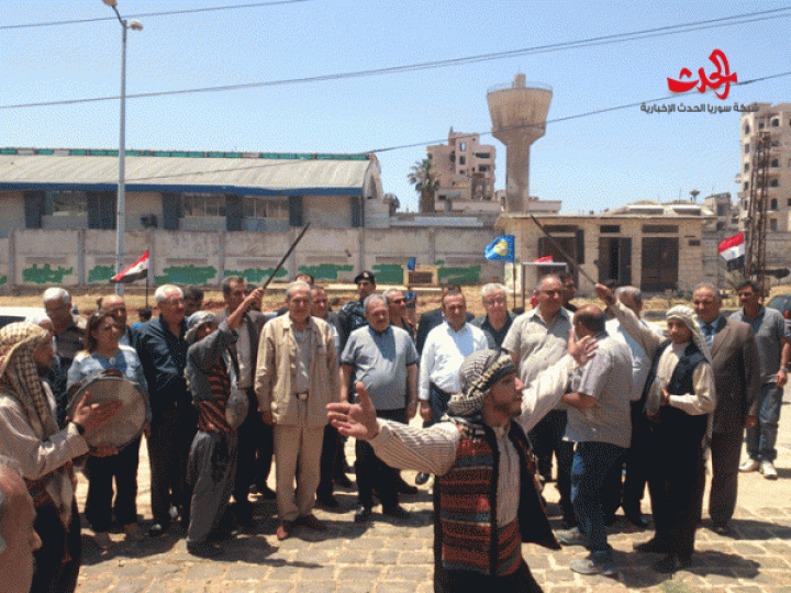 تسريع الواقع الخدمي أهم اهداف الجولة الحكومية في حي الوعر الحمصي 