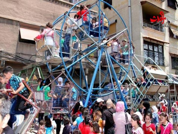 سورية الحدث ترصد أجواء العيد في دمشق... أهازيج الأطفال وضحكاتهم بشارة خير بانفراج الأزمة