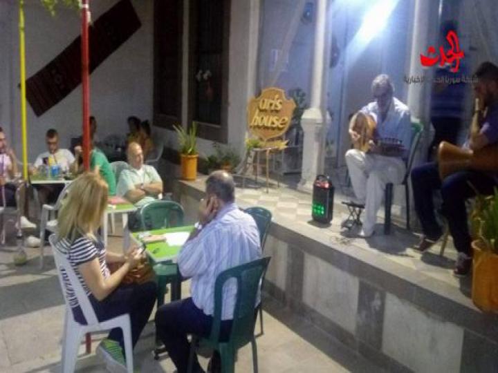 حمص القديمة تنبض عشقا وفنا مع افتتاح مطعم آرتس هاوس في الحميدية
