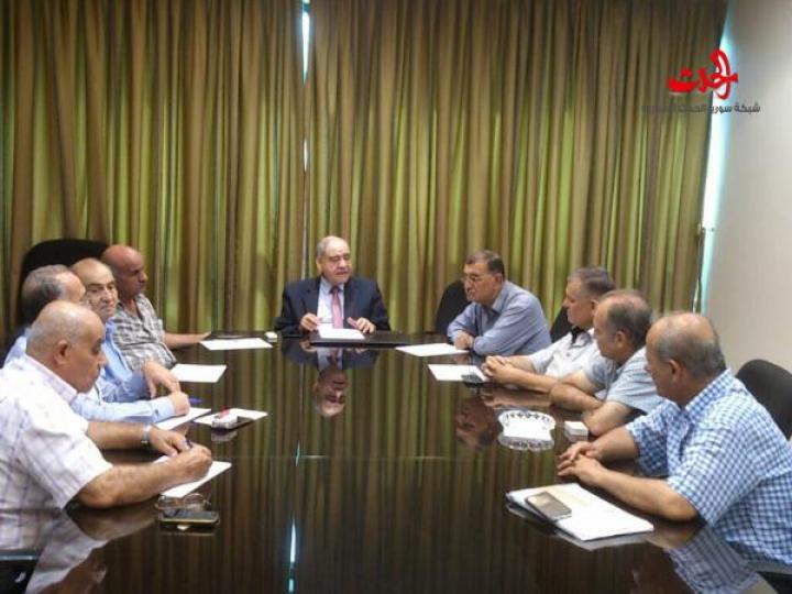  اجتماع أعضاء المكتب السياسي لحزب العهد الوطني