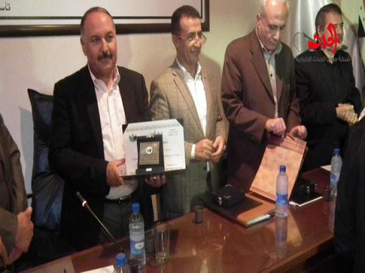 الثقافة والمقاومة.. الدور والتحديات” 