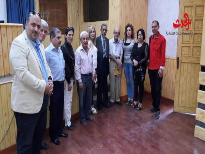                        شعراء حمص ينشروا عبير قصائدهم في مركز ثقافي حمص 