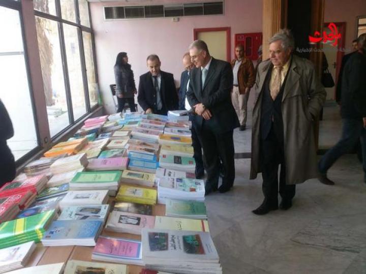        افتتاح معرض فني ومعرض للكتاب في ثقافي حمص ضمن مهرجان حمص الثقافي 