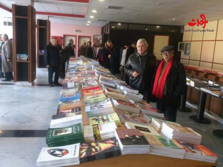        افتتاح معرض فني ومعرض للكتاب في ثقافي حمص ضمن مهرجان حمص الثقافي 
