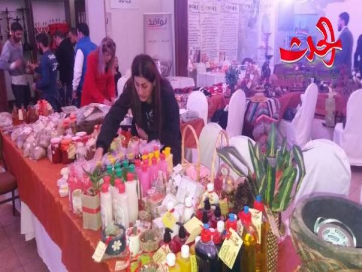 أفتتاح بازار التسوق في اللاذقية ...فرحة اول مرة