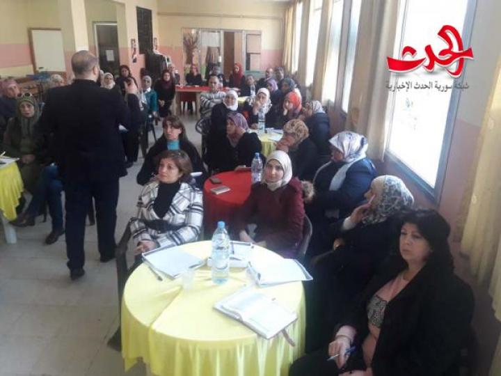         أثر التفكير في التطوير .. دورة تنموية في فرع حمص لطلائع البعث 