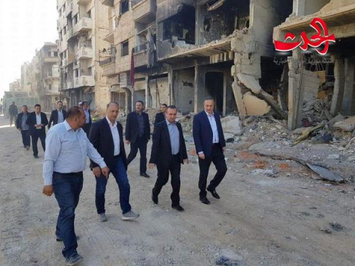 وزير الادارة المحلية والبيئة يتفقد إعادة تأهيل المنشآت الخدمية في مدينة داريا