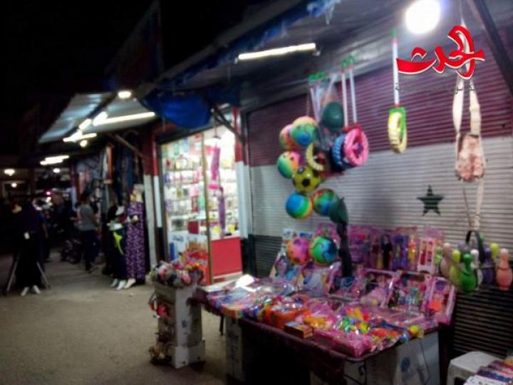 أسواق &quot;درعا&quot; تكتسي بالخيرات وتظهر بحلة جديدة استعداداً للعيد