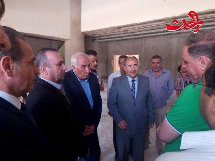 وزيرا الصحة والإدارة المحلية يتفقدان مركز الإقامة المؤقت بجباب