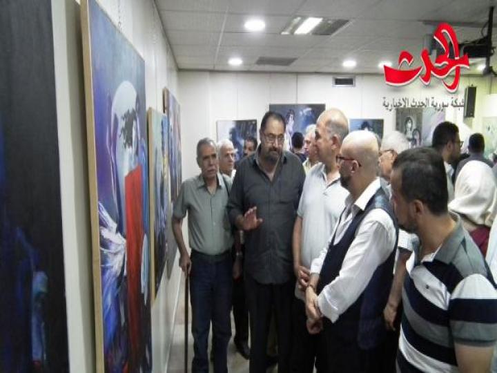 رماد مخصب &quot;حواء&quot; معرض للفنان أسامة دياب في صالة الرواق بدمشق