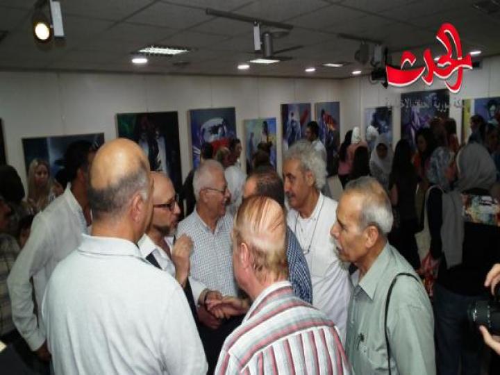 رماد مخصب &quot;حواء&quot; معرض للفنان أسامة دياب في صالة الرواق بدمشق