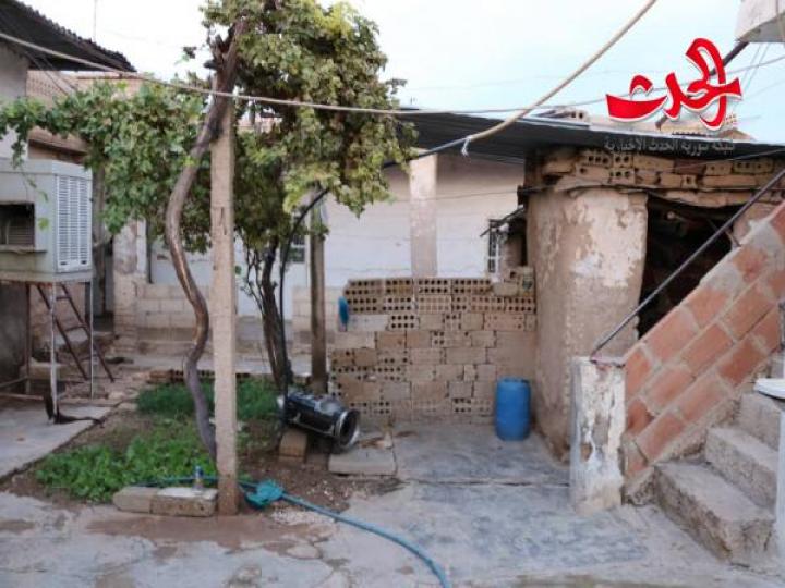 للبيوت حكايا ولكل حكاية لون حياة تصبغ معيشة أهلها