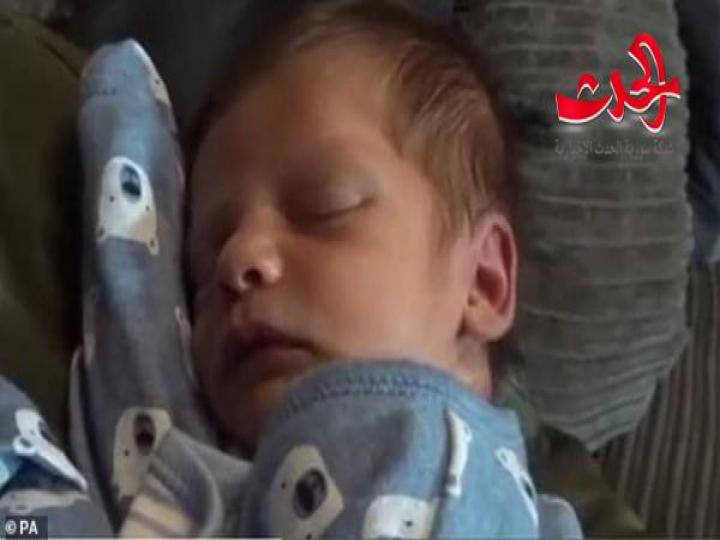 جريمة مروعة: والدان تسببا بمقتل رضيعهما.. عاملاه كقطعة &quot;اكسسوار&quot;