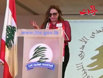 أسألُكَ /  بقلم الشاعرة هدى عون