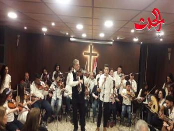 اختتام الأسبوع الثقافي المقام في مكتبة كريستوفر في حمص بأمسية موسيقية 