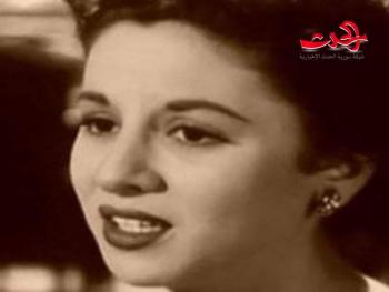 عندما يحبُّكِ لا تسأليه  /  شعر رلى براق