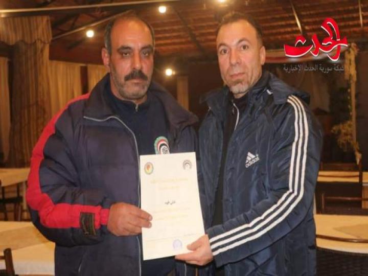 ورشة عمل لنادي القنيطرة تجمع كوادر النادي والمدربين واللاعبين