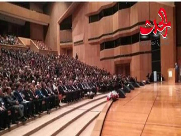 تحت عنوان “الارتقاء بدور المجالس المحلية بدء أعمال الاجتماع الموسع لرؤساء المجالس المحلية في المحافظات