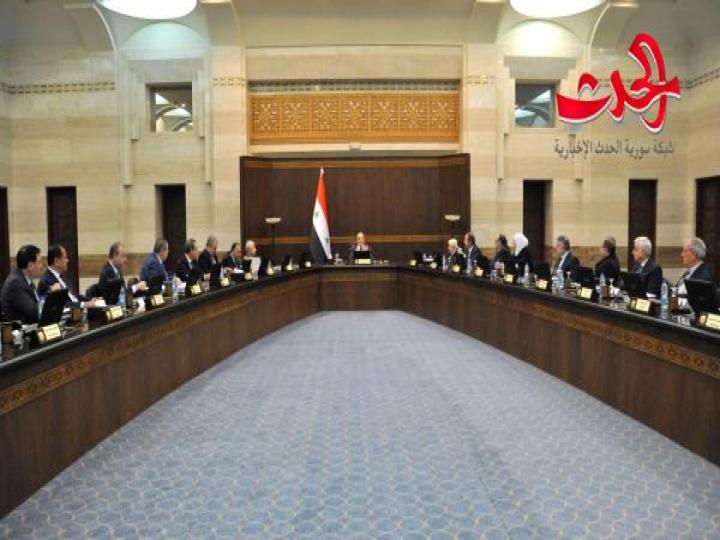 الحكومة تستعرض المراحل التنفيذية لخطة إحلال المستوردات