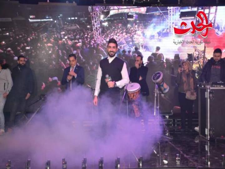 بمئة جهاز وجهاز... إيما تيل تبدأ قصتها الأولى على استراد المزة