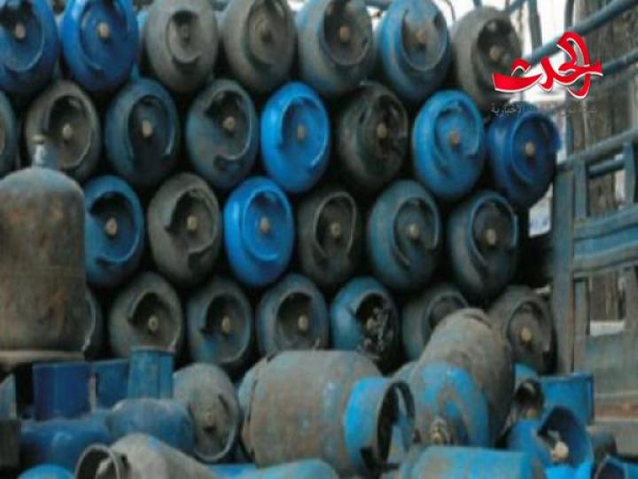 رئيس جمعية معتمدي الغاز: وصول ناقلتي غاز بحمولة 5 آلاف طن