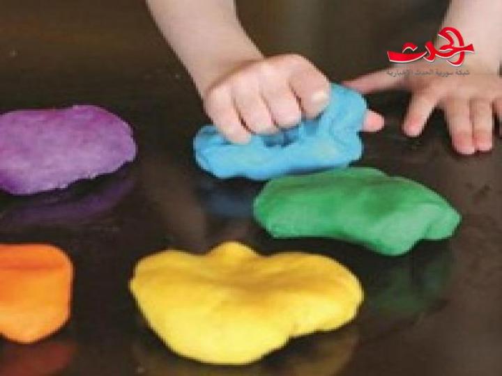 التربية تحذر من عجينة السلايم