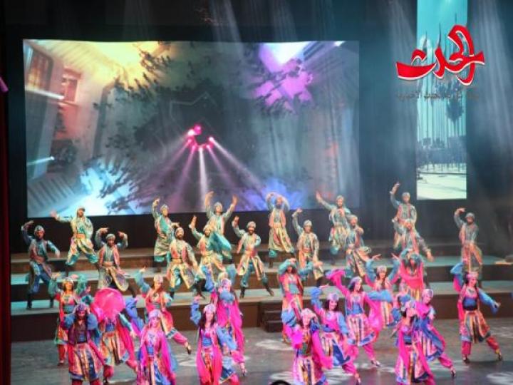 وزارة الإعلام تحيي حفلا فنيا بمناسبة عيد التلفزيون ال 59 عرض فني باستخدام ١٧ نوعا فنيا بصريا