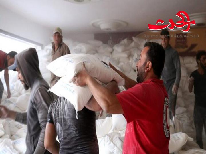 6800 عائلة بريف درعا تستفيد من المساعدات الانسانية