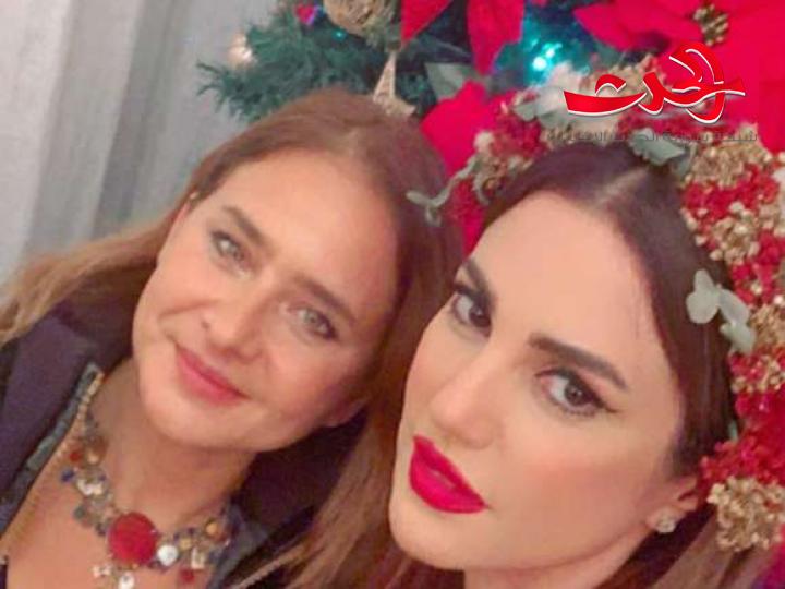 احتفالات النجمات بالكريسماس..صور