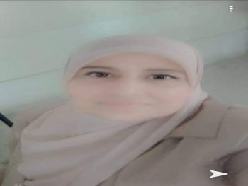 متعبة جداً بقلم الشاعرة مريم الشابي