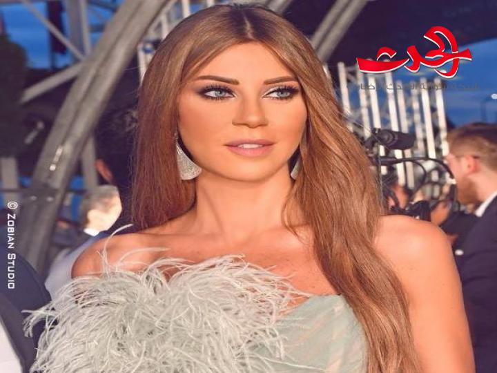 كارلا حداد تغرد:كلّكم يعني كلّكم