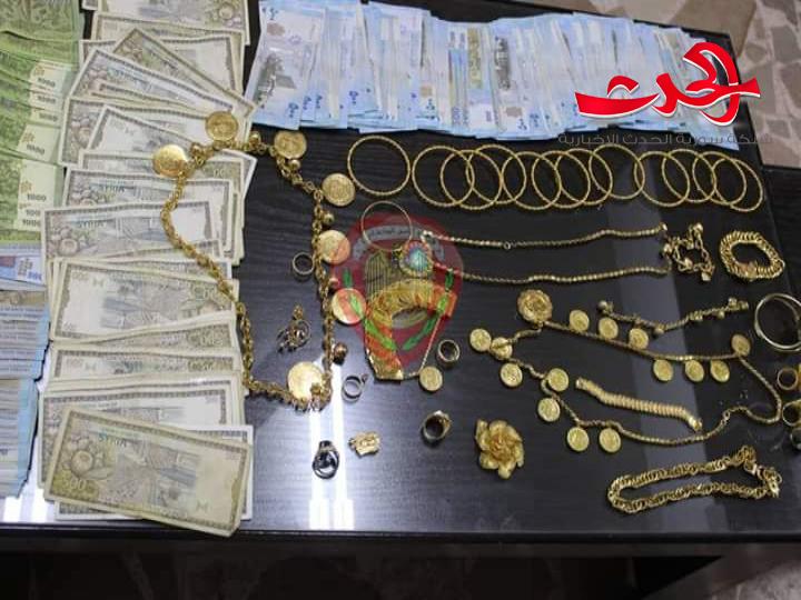 قسم شرطة الميدان في دمشق يلقي القبض على شخصين ويستعيد مصاغ ذهبي بقيمة (50) مليون ليرة سورية 