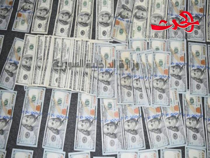 في حمص.. محل يتعامل بغير الليرة السورية ويقوم بتصرف الدولار