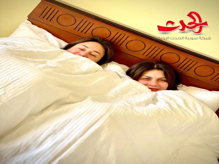 نجلاء بدر ترد على منتقدي صورتها باللحاف   