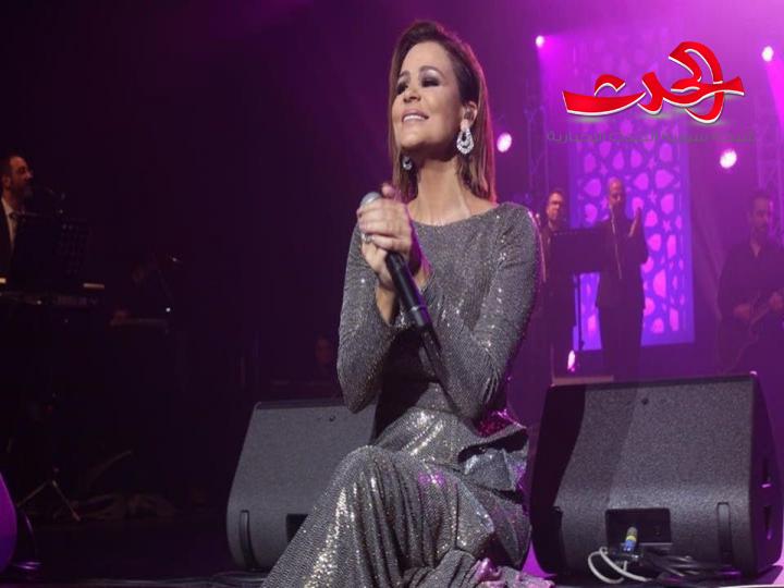 الفنانة اللبنانية كارول سماحة تحاول الانتحار بفيديو كليب والشرطة الفرنسية تتدخل