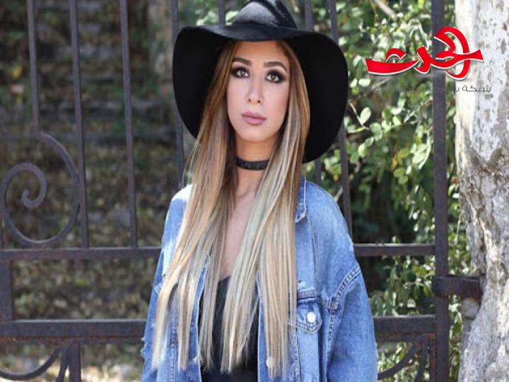 شاهد.. ماذا وضعت ابنة نوال الزغبي وشما على يدها