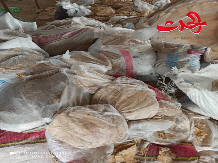 مديرية التموين بريف دمشق تضبط 1.5 طن من مادة الخبز التمويني