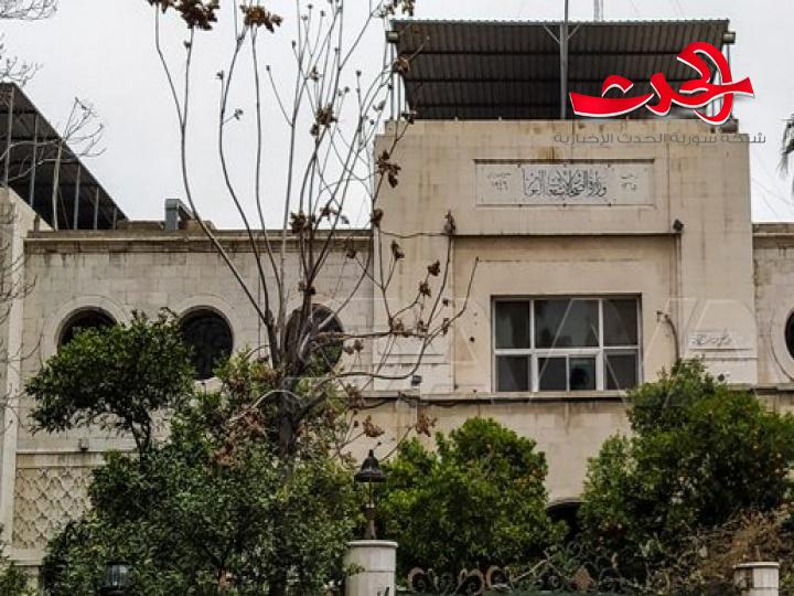 وزارة الصحة تضع دليلا توعويا للتصدي ل كورونا لتطبيقه في المؤسسات الصحية