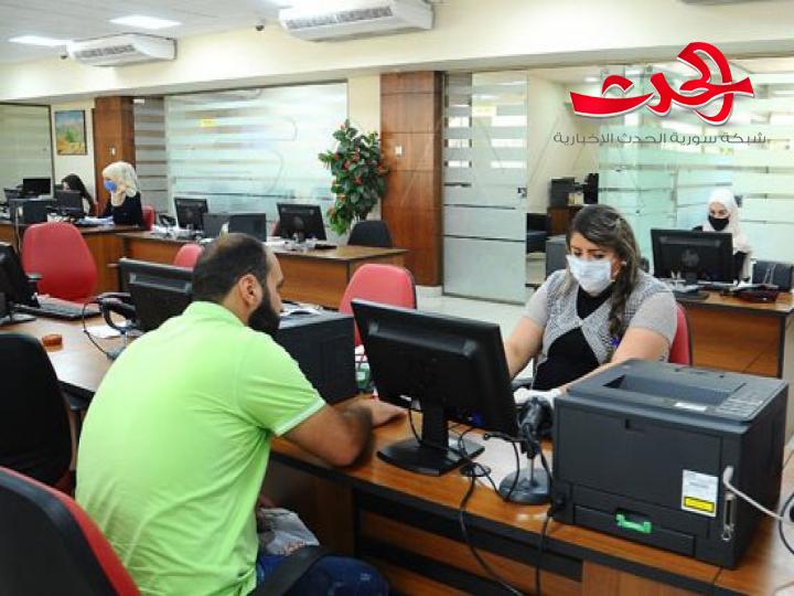 مركز خدمة المواطن في كلية الآداب بجامعة دمشق.. خدمات سريعة لأكثر من مئة ألف طالب