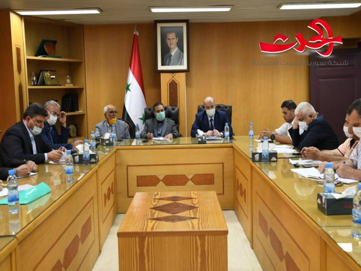 اجتماع تجاري سوري إيراني لتأمين احتياجات سوقي البلدين من المواد الغذائية والاستهلاكية 