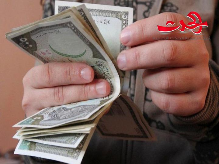 صناعيون: ضرورة زيادة الرواتب لتحسين حركة السوق