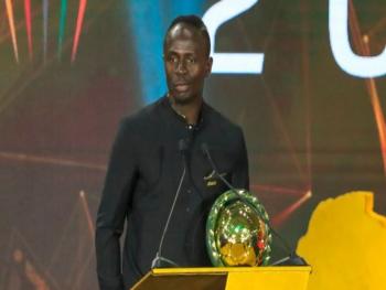 ساديو ماني يفوز بجائزة أفضل لاعب افريقي لعام 2019