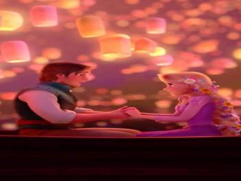 الدمية التي في يديه بقلم الشاعرة هناء الغنيمي