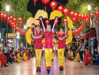  احتفالات رأس السنة الصينية حتى 8 شباط